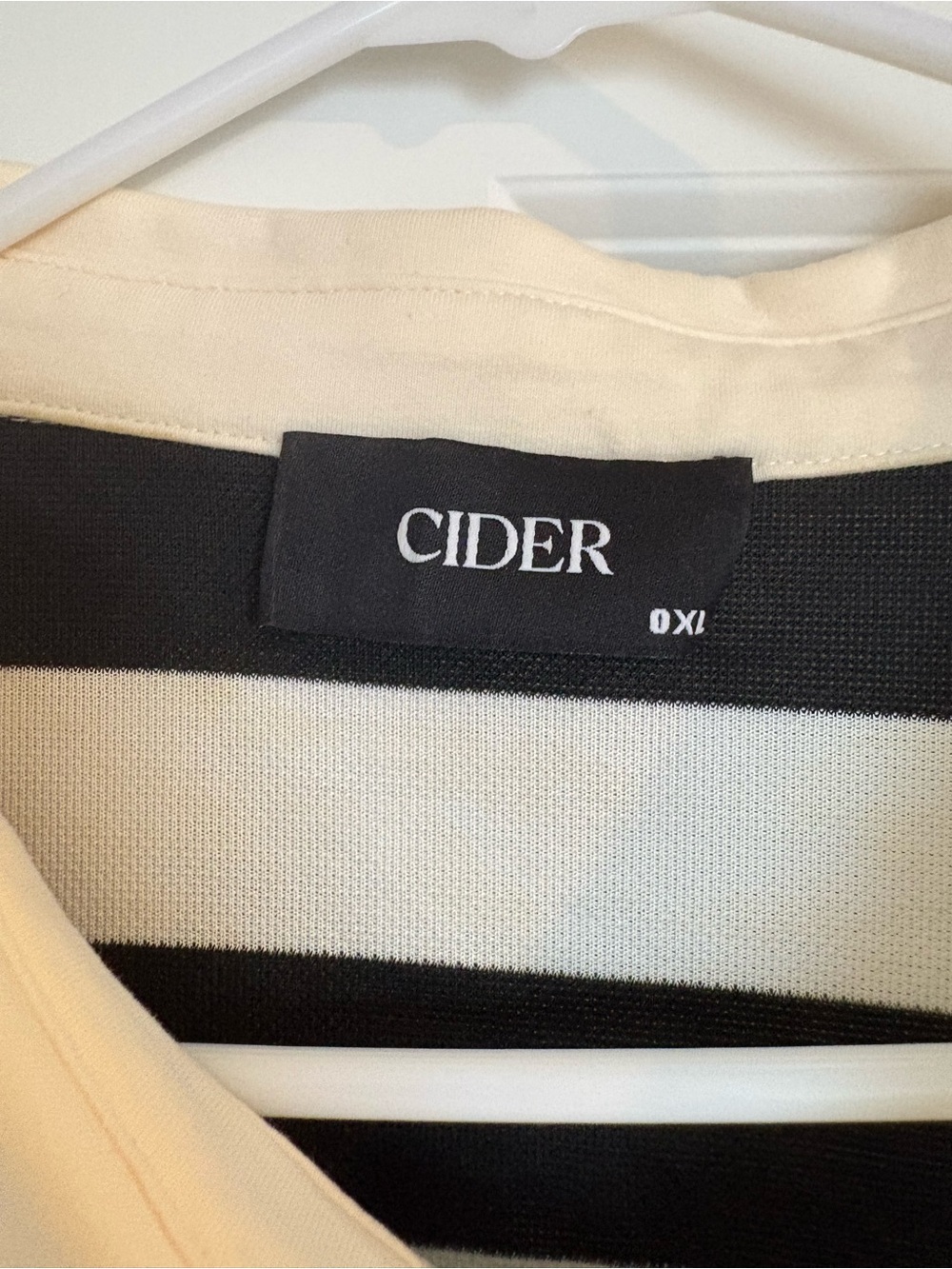 Cider Green & Cream Cropped Rugby Pullover - Picture 2 of 2